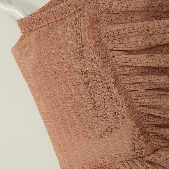 Kinly Ruffle Top - Picture 5 of 8